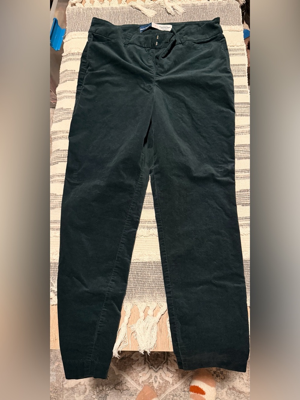 Old Navy Men’s Velvet Straight-Leg Pants in Deep Green